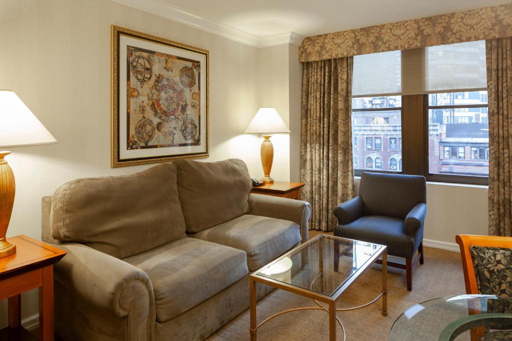 Executive Junior Suite