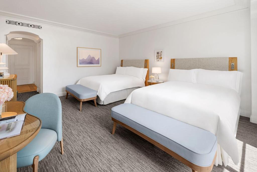 Superior Two Queen Room