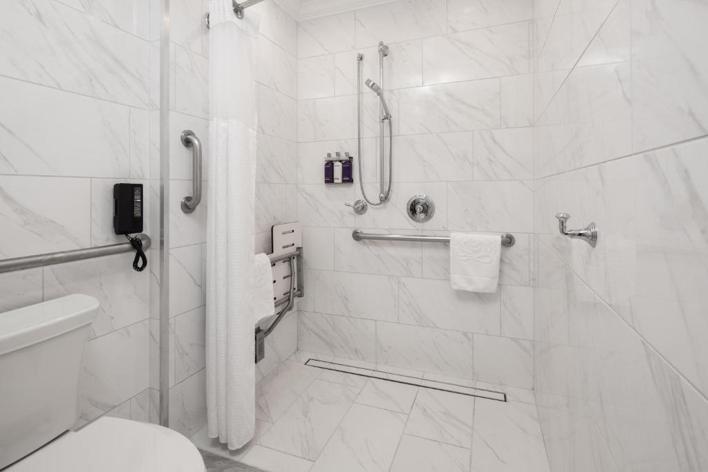 Double Room – Disability Access