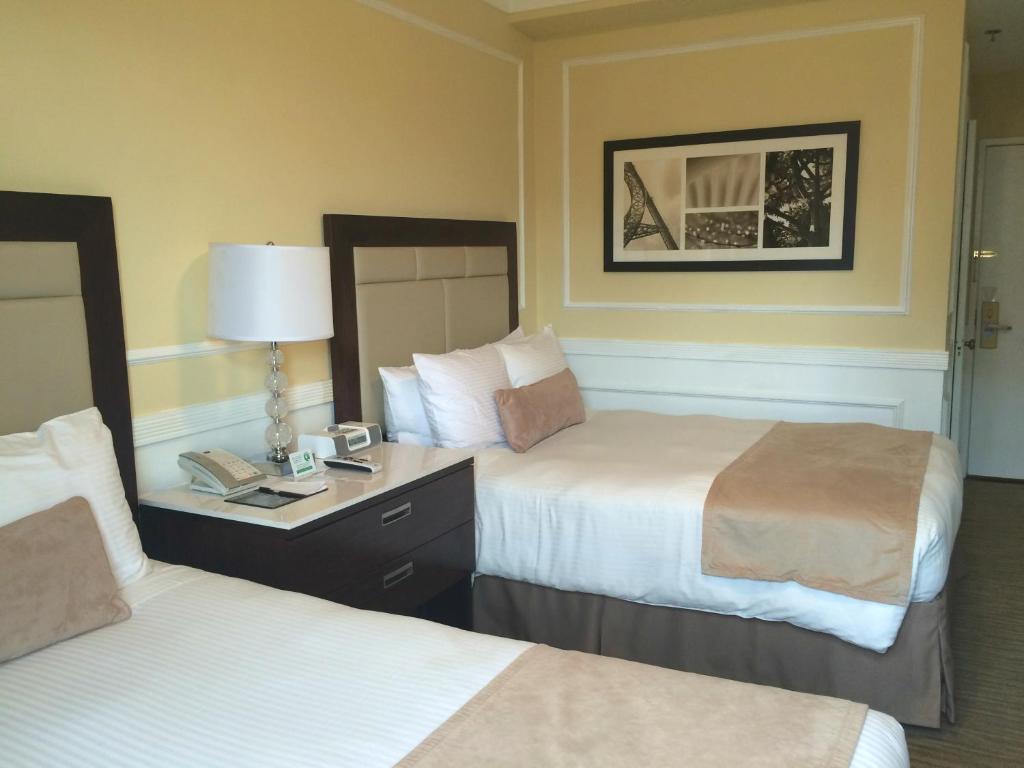 Deluxe Double Room with Two Double Beds