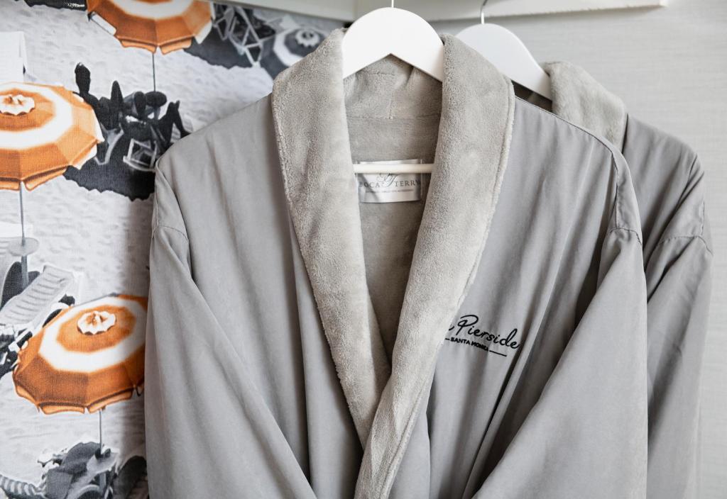 Deluxe Queen Room with Two Queen Beds