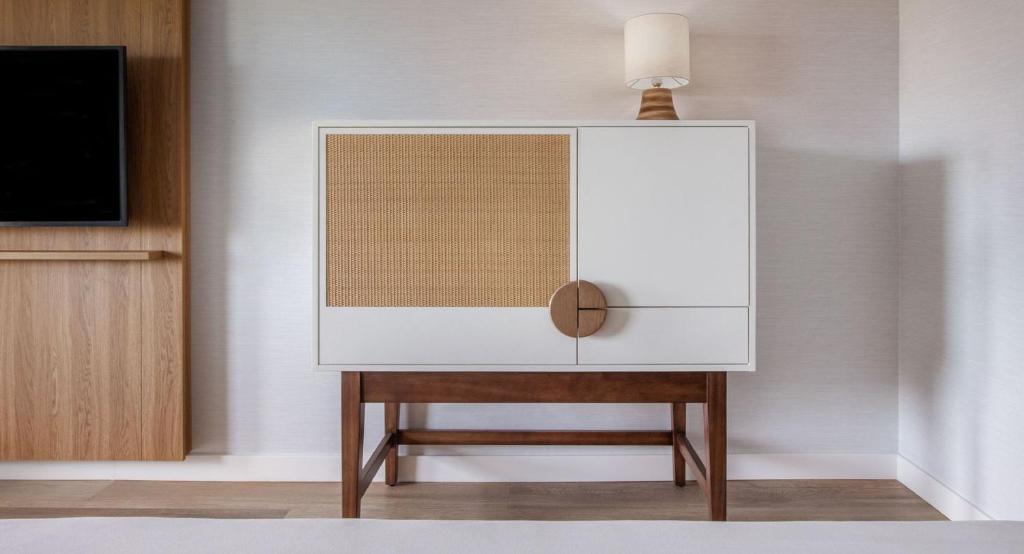 Queen Room with Two Queen Beds – Disability Access