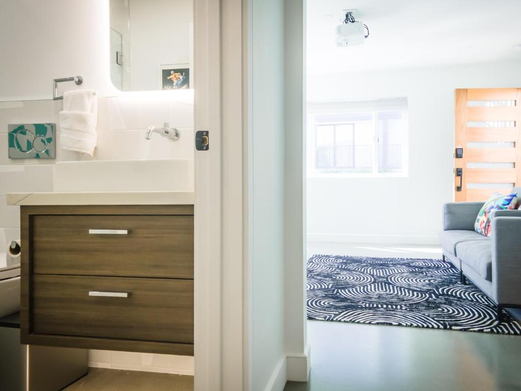 Deluxe Double Studio