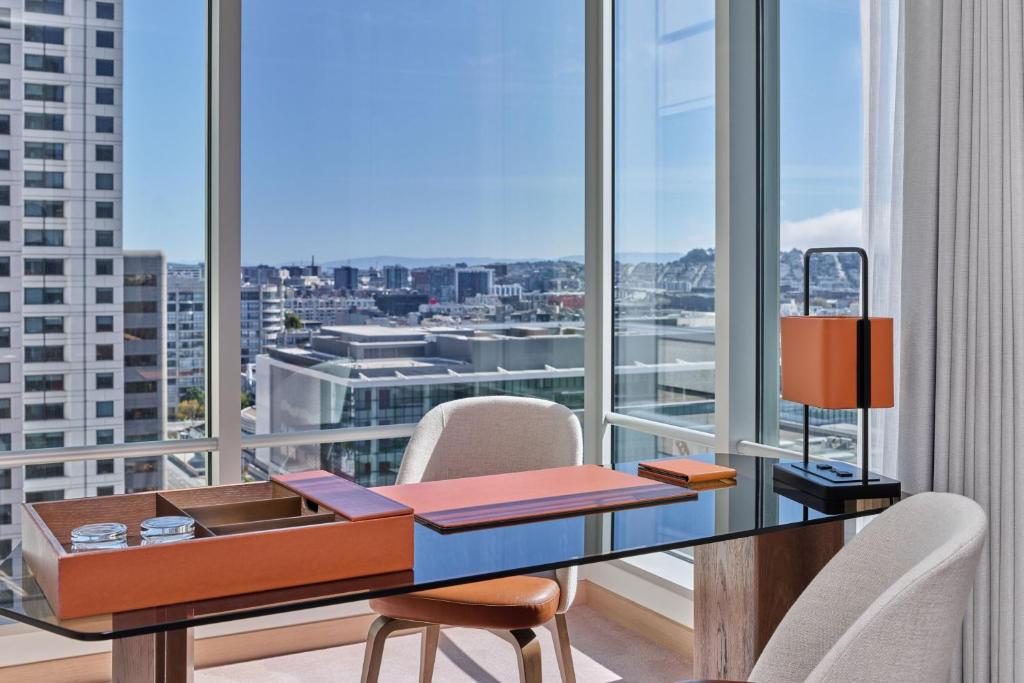 Executive Premier Room Guest room 1 King