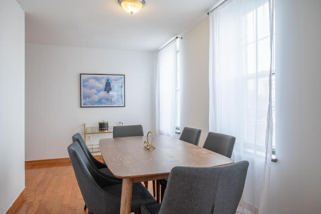 Three-Bedroom Apartment