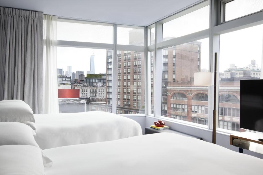 Standard Double Room with Two Double Beds