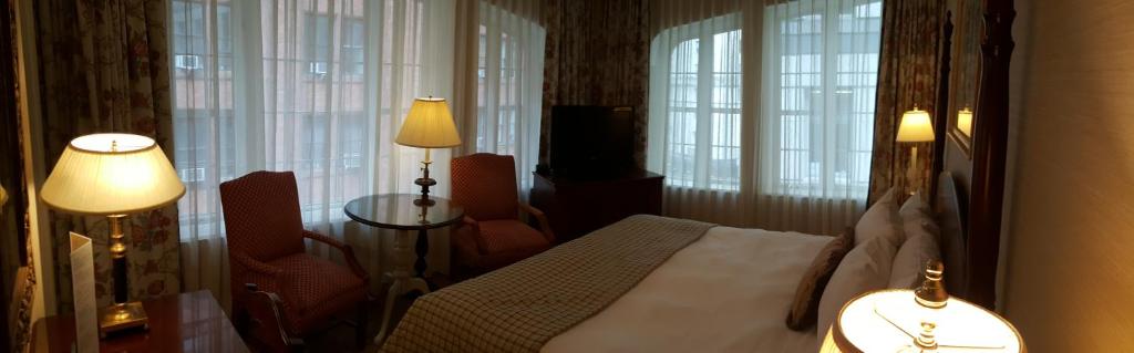 King Corner Superior