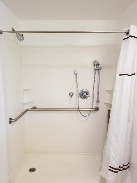 King Room – Disability Access