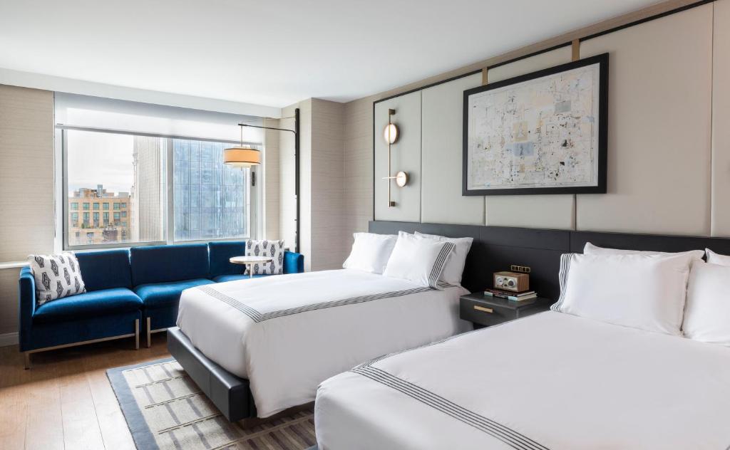 Double Room with Two Double Beds – Upper Floor