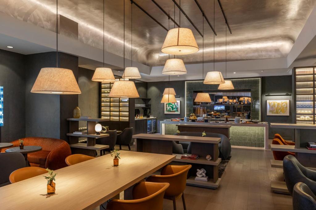 King Studio Suite – Upper Floor