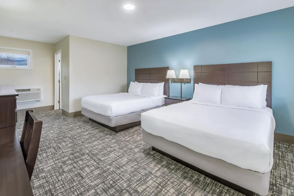 Standard Queen Room with Two Queen Beds