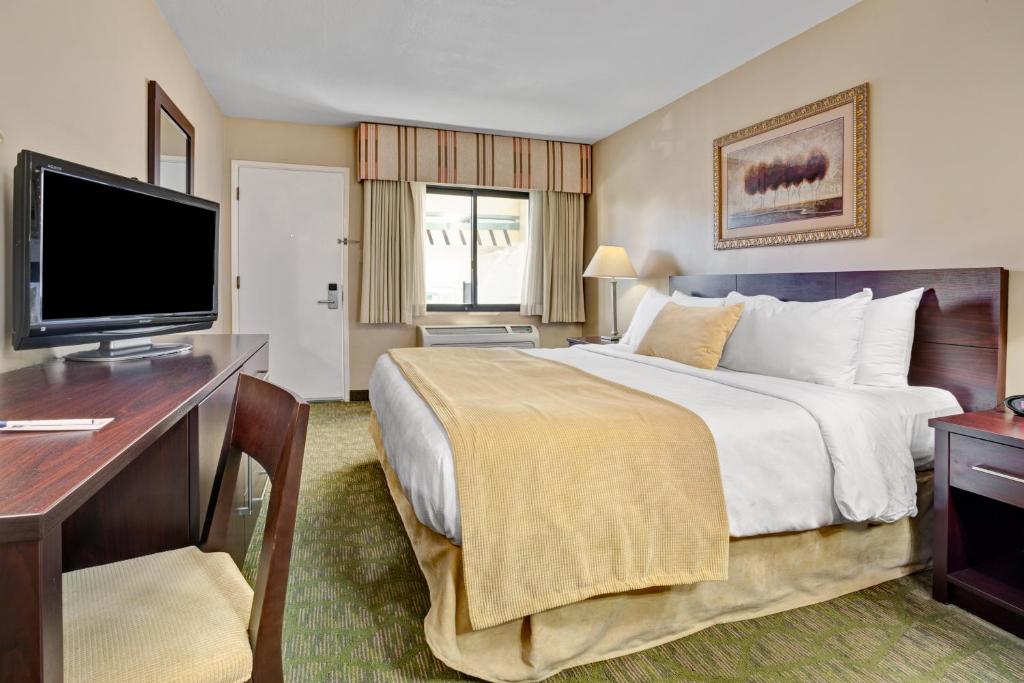 King Room – Non-Smoking