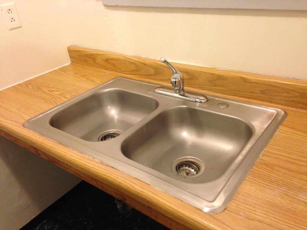 Private Deluxe Twin Room Ensuite