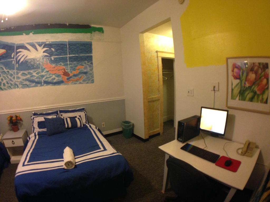 Private Deluxe Twin Room Ensuite