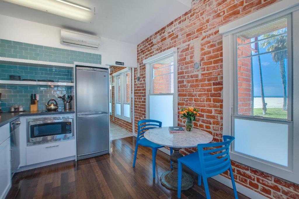 First Floor Junior Studio Suite Oceanfront