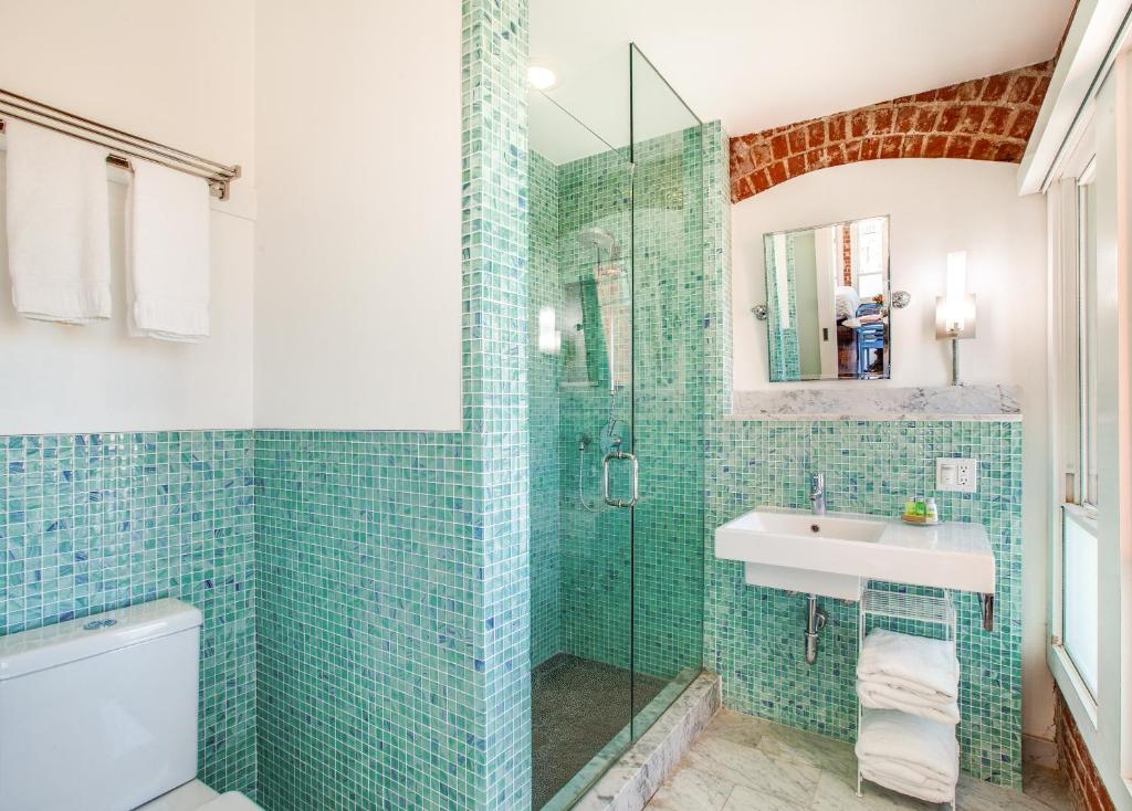 First Floor Junior Studio Suite Oceanfront