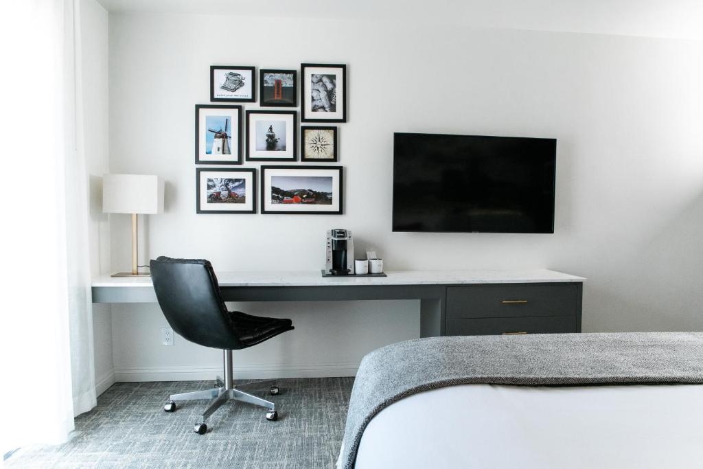 Superior Queen Room – ADA