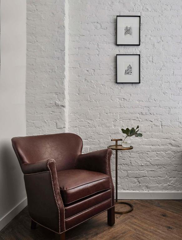 City View Corner King