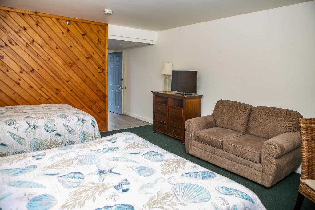 2 Bed Non-smoking Water View