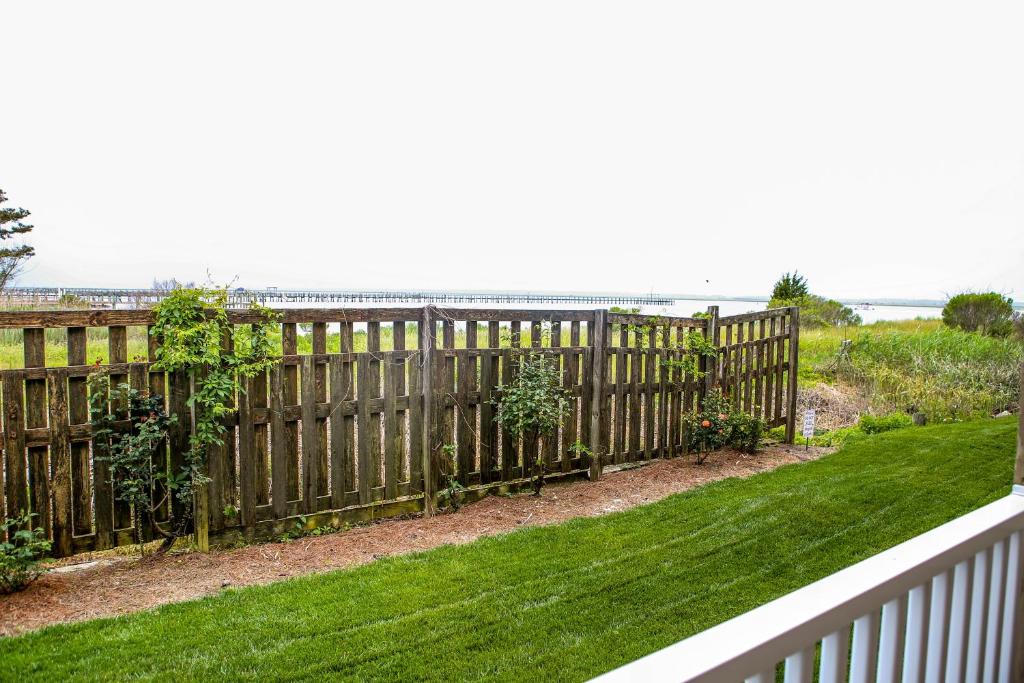 2 QUEEN BEDS NONSMOKING