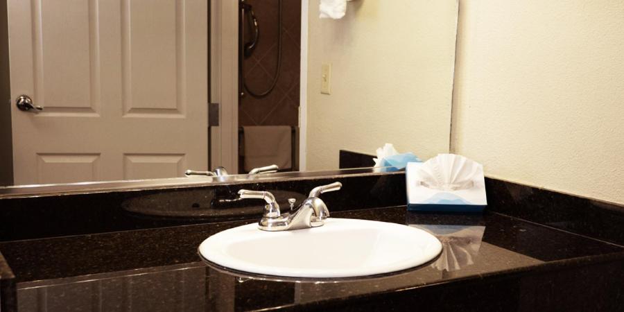 2 Queen Beds Non Smoking