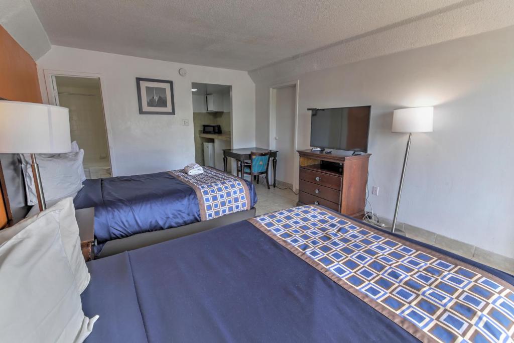 Standard Double Room – Smoking