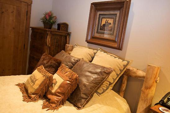 King Room with Mountain View