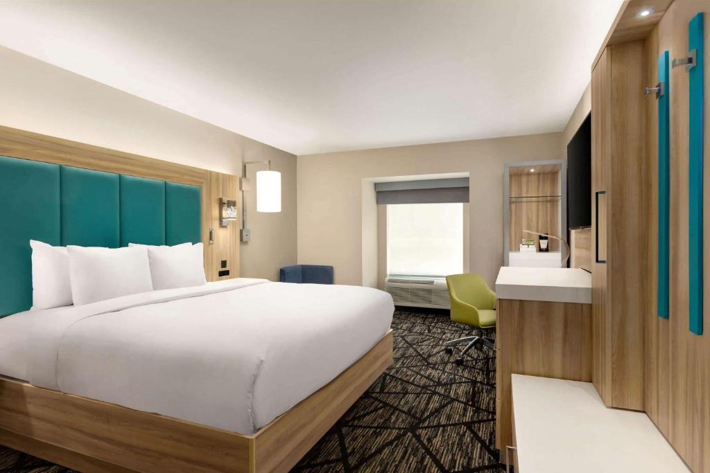 King Room – Non-Smoking