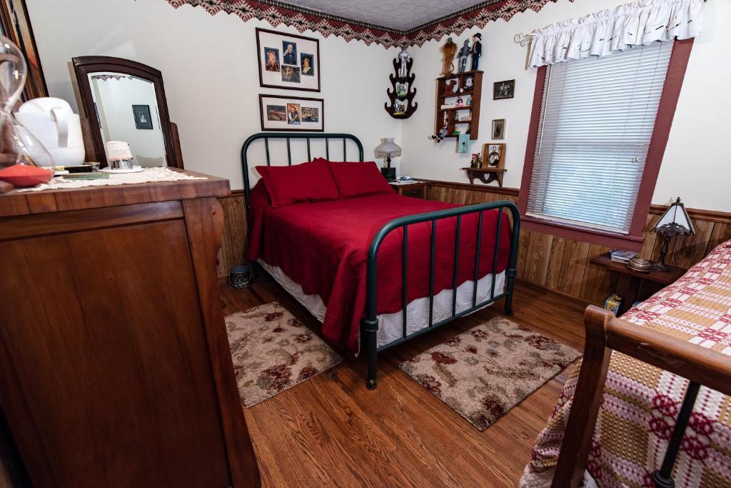 Triple Room with Private External Bathroom