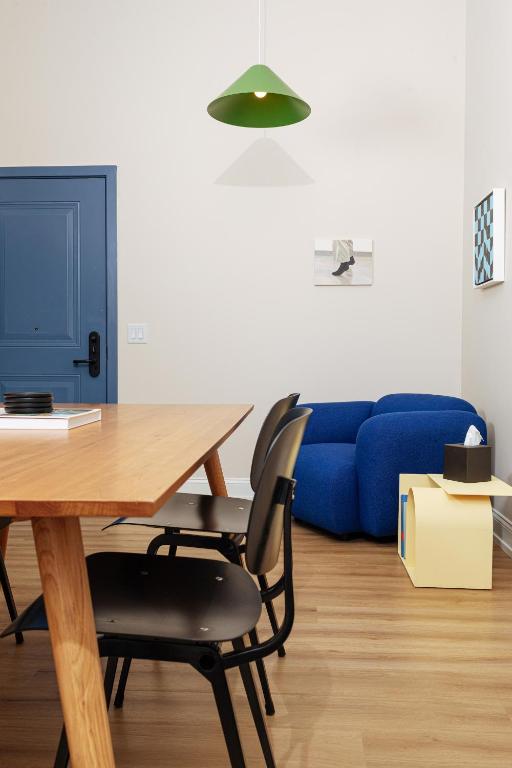 Queen Studio – Disability Access