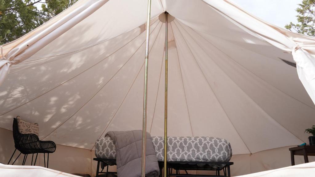 King Tent w AC